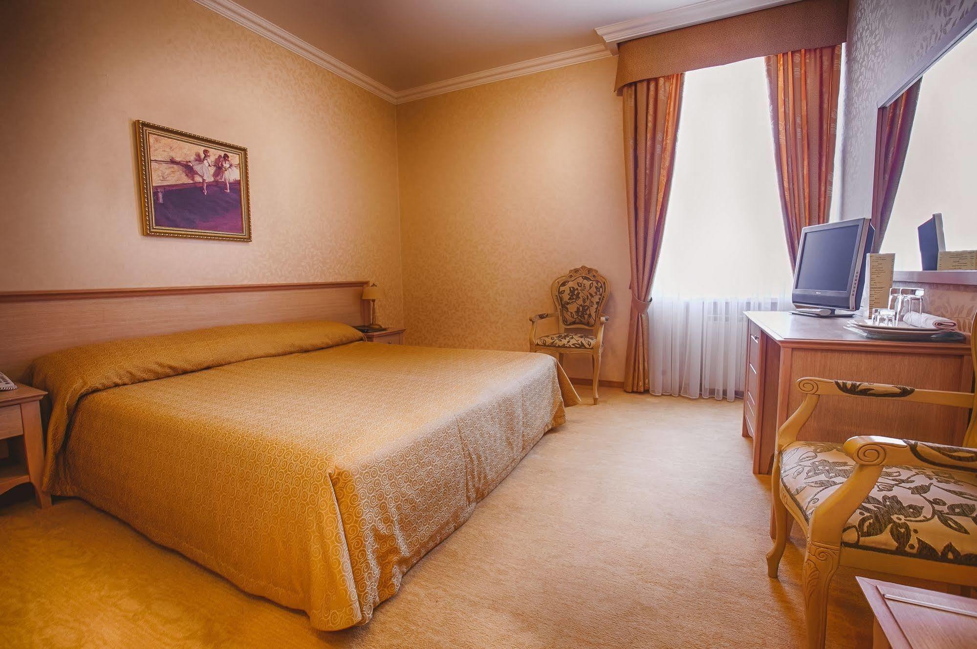 Hermitage Hotel Rostov-On-Don Ngoại thất bức ảnh